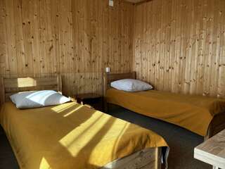 Гостиница Ёлочка Листвянка Номер комфорт с 2 односпальными кроватями #32-2